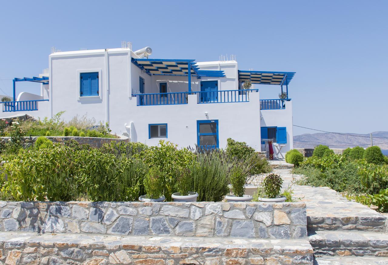 Hotel Meltemi Retreat à Irakleia  Extérieur photo